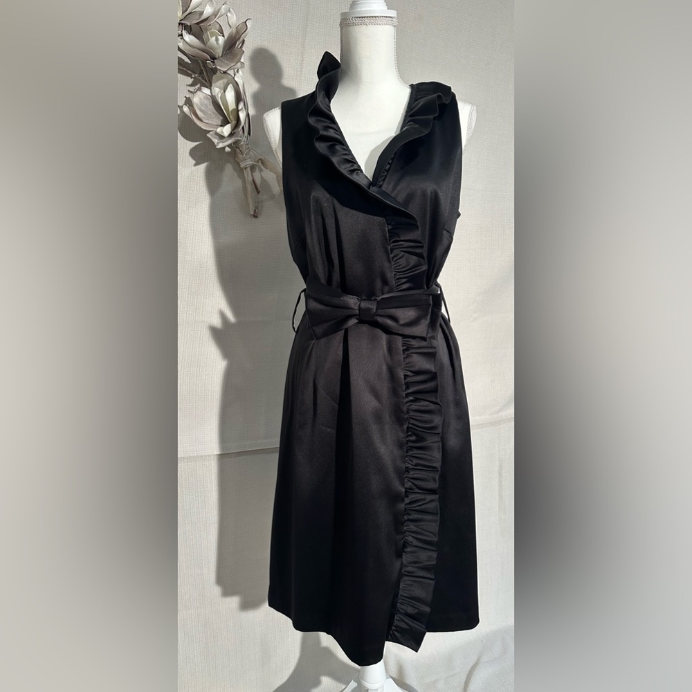 Black bow cute very chic and elegant dress